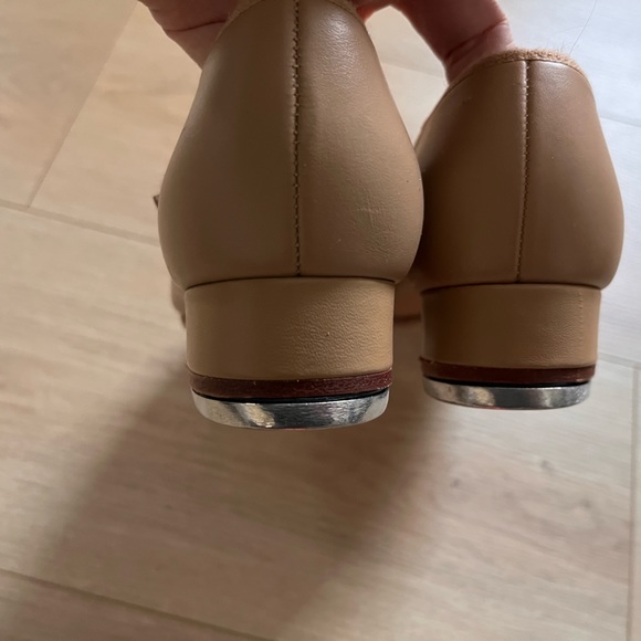Bloch Tap-on cream tan Mary Jane Buckle leather Adult Tap shoes Techno Dance 7.5 - Picture 12 of 13